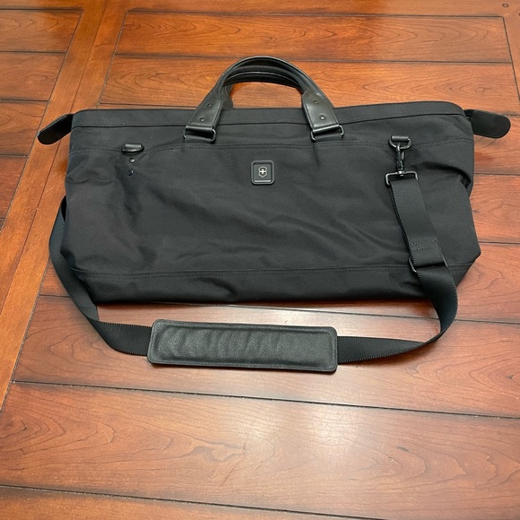 Victorinox Bags Victorinox Weekend Bag Poshmark